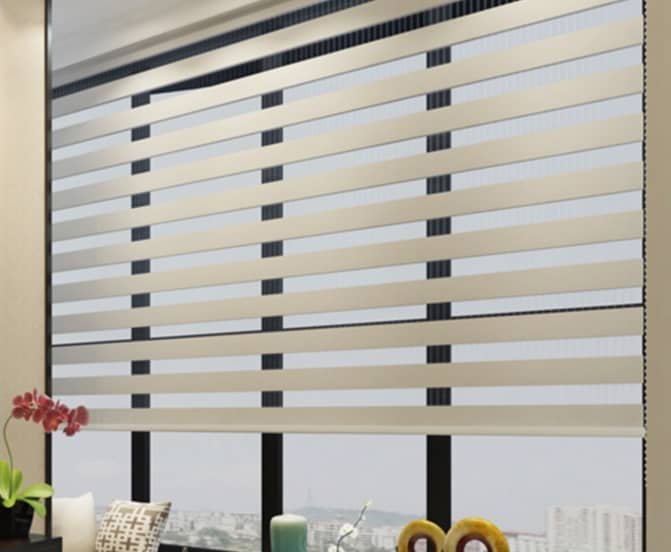 Servicio de lavado y desinfección de cortinas rollers sol y sombra, duo