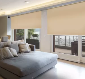 expertos en lavado de cortinas roller a domicilio